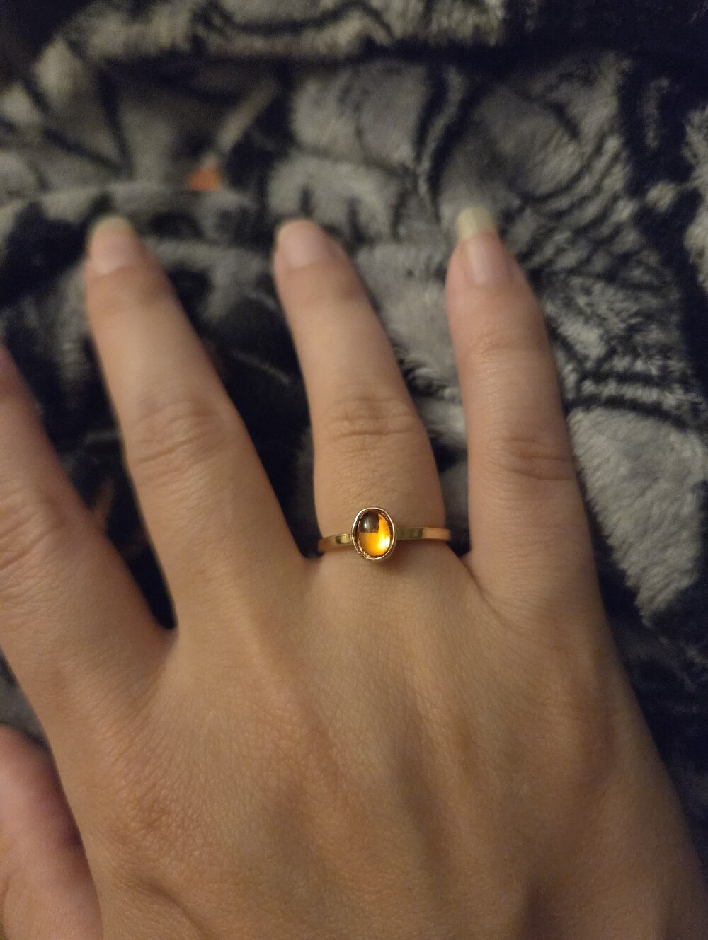 Gold Tone Amber Oval Stone Ring Size 5 – Iron Alloy